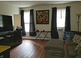 427 Monmouth St Apt 2, Gloucester City, Nj in Gloucester City, NJ (Photo 8 of 9)