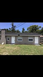 3947 Mohr Ave N #2b, Saint Petersburg, Fl 33714  in Saint Petersburg, FL