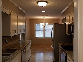 5933 Stonewood Dr, Montgomery, Al 36117 in Montgomery, AL (Photo 6 of 12)