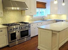 1318 Augusta Ave, Montgomery, Al 36111 in Montgomery, AL (Photo 6 of 12)