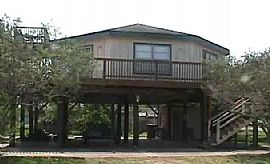 Eagle's Nest in Magnolia Beach, TX (Photo 2 of 6)