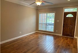 211 West Dr Unit 37, Mobile, Al 36608 in Mobile, AL (Photo 2 of 12)