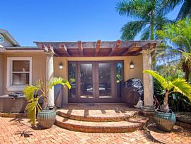 1301 N Lakeside Dr, Lake Worth, Fl 33460 in Lake Worth, FL (Photo 11 of 12)