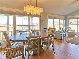 105 Sound Breeze Ave, groton, Ct 06340 in Groton, CT (Photo 4 of 12)