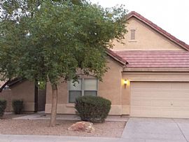 6731 S Danielson Way, Chandler, Az 85249 in Chandler, AZ
