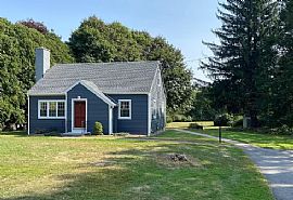 960 Wolf Hill Rd, Cheshire, Ct 06410 in Cheshire, CT