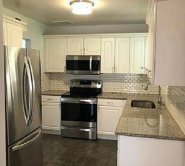 834 E Mountain View Rd, Phoenix, Az 85020 Contact/me 2078081547 in Phoenix, AZ (Photo 4 of 10)