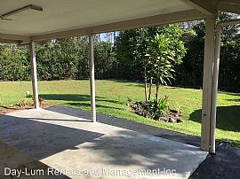 $1,100/mo3 Bd2.5 Ba1,248 Square Feet in Keaau, HI (Photo 4 of 10)