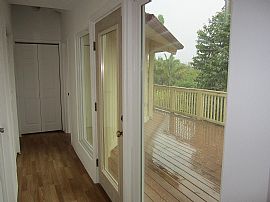 $1000/mo2 Bd2 Ba1,336 Square Feet in Keaau, HI (Photo 7 of 12)