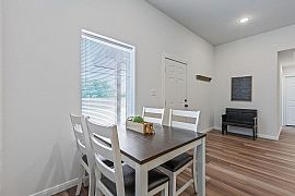 $2,000/mo4 Bd4 Ba1,827 Square Feet in Waco, TX (Photo 5 of 12)