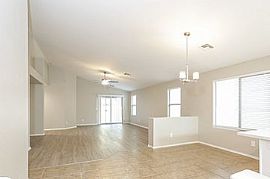 Charming 3 Bed Home Available For Rent in Laveen, AZ