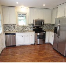 Charming 3 Bed Home Available For Rent in Nashville, TN