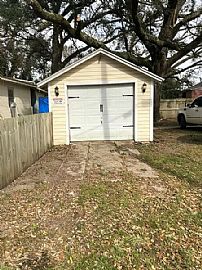 3946 W Jackson St, Pensacola, Fl 32505 in Pensacola, FL (Photo 11 of 12)