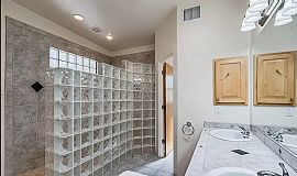 1902 N Whispering Bells Dr, Tucson, Az 85745 in Tucson, AZ (Photo 5 of 12)