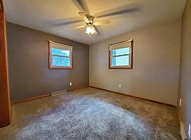 Beautiful 3 Bedroom in Sartell, MN (Photo 11 of 12)