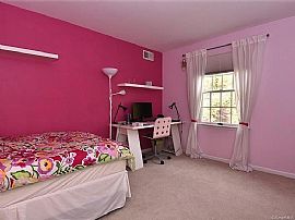 83 Hastings Ln, Stamford, Ct 06905 in Stamford, CT (Photo 7 of 11)