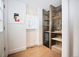 8 Morton St, Norwalk, Ct 06854 in Norwalk, CT (Photo 4 of 10)