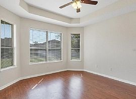 1001 Costa Mesa Ln, Kissimmee, Fl 34744 in Kissimmee, FL (Photo 10 of 12)