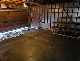 Beautifully Sized 3 Bed ,2bath Home For Rent in Longmont, CO (Photo 7 of 9)