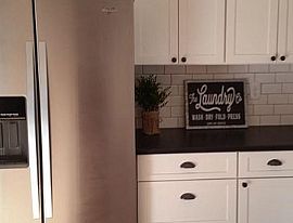 Newly Renovated, Bright and Clean Downtown Bungalow in Loveland, CO