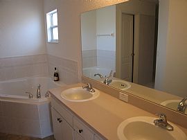 Beautiful Newly Constructed Home in Winter Haven, FL (Photo 3 of 3)