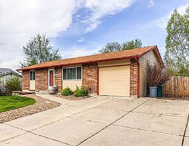 @#$highly Desired Home with 3 Bed, 2 Bath$#@ in Arvada, CO (Photo 8 of 8)