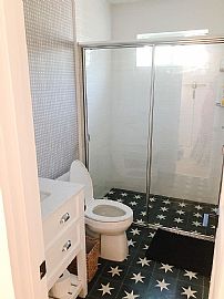 Beautiful 4 Bedroom in Hermosa Beach, CA (Photo 11 of 12)