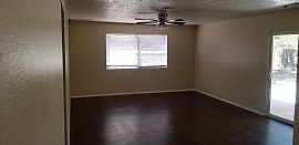 Beautiful 3 Bedroom in Rio Rancho, NM (Photo 4 of 12)
