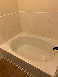 Beautiful 3 Bedroom in Artesia, NM (Photo 12 of 12)