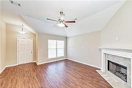 559 Old Mill Way, Prattville, Al 36067 in Prattville, AL (Photo 3 of 12)