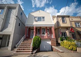 West New York 2 Bedroom Single Family Homes For Rent with Air C in West New York, NJ