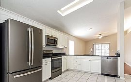 7813 Barclay Rd, New Port Richey, Fl 34654 in New Port Richey, FL (Photo 5 of 11)