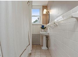 3 Findlay Pl, Newport, Ri 02840 in Newport, RI (Photo 11 of 11)