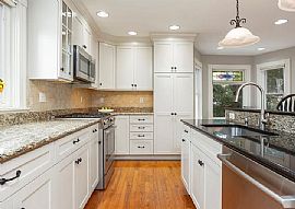 3 Findlay Pl, Newport, Ri 02840 in Newport, RI (Photo 5 of 11)