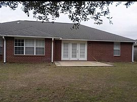 700 Buoy Dr, Pensacola, Fl 32507 in Pensacola, FL (Photo 11 of 12)