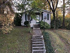 1044 Lakeview Cres, Birmingham, Al 35205 in Birmingham, AL