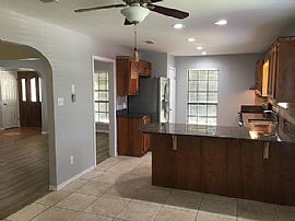 413 W 22nd Ave, Gulf Shores, Al 36542 in Gulf Shores, AL (Photo 6 of 12)