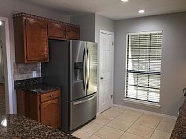 413 W 22nd Ave, Gulf Shores, Al 36542 in Gulf Shores, AL (Photo 8 of 12)