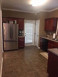 1031 Castlemaine Dr, Birmingham, Al 35226 in Birmingham, AL (Photo 4 of 12)