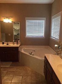 1031 Castlemaine Dr, Birmingham, Al 35226 in Birmingham, AL (Photo 9 of 12)