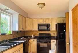 10107 69th St, Kenosha, Wi 53142 in Kenosha, WI (Photo 2 of 7)