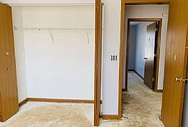 10107 69th St, Kenosha, Wi 53142 in Kenosha, WI (Photo 5 of 7)