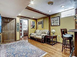 3810 S Brook Pl, Saint Francis, Wi 53235 in Saint Francis, WI (Photo 4 of 11)