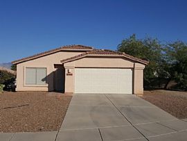 8086 N Kearny Dr, Tucson, Az 85743 in Tucson, AZ