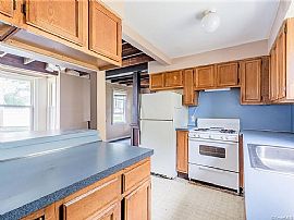 50 Henry St, East Haven, Ct 06512 in East Haven, CT (Photo 5 of 9)