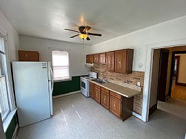 2574 S Williams St, Milwaukee, Wi 53207 in Milwaukee, WI (Photo 2 of 8)