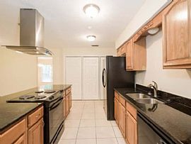 2314 Medford Ln, Brandon, Fl 33511 in Brandon, FL (Photo 7 of 12)