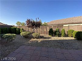 6138 Saddle Horse Ave, Las Vegas, Nv 89122 in Las Vegas, NV (Photo 11 of 12)