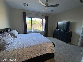 6138 Saddle Horse Ave, Las Vegas, Nv 89122 in Las Vegas, NV (Photo 8 of 12)