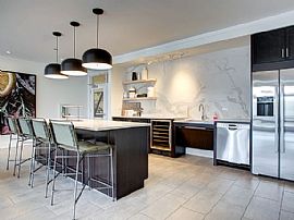 195 Waukegan Rd, Glenview, Il 60025  Tour in Glenview, IL (Photo 9 of 12)